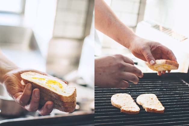 Toast bread on the grill 