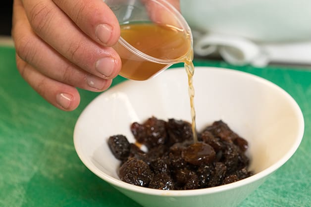 Raisins in a bowl