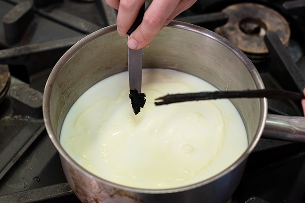 Adding vanilla and cream to the mixture