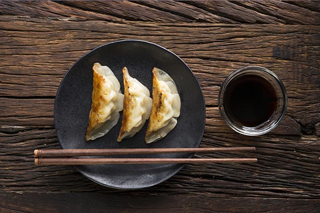 Black vinegar with dumplings