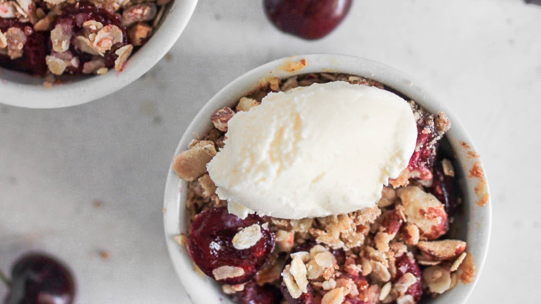 Oats, fruit and yoghurt in a collander