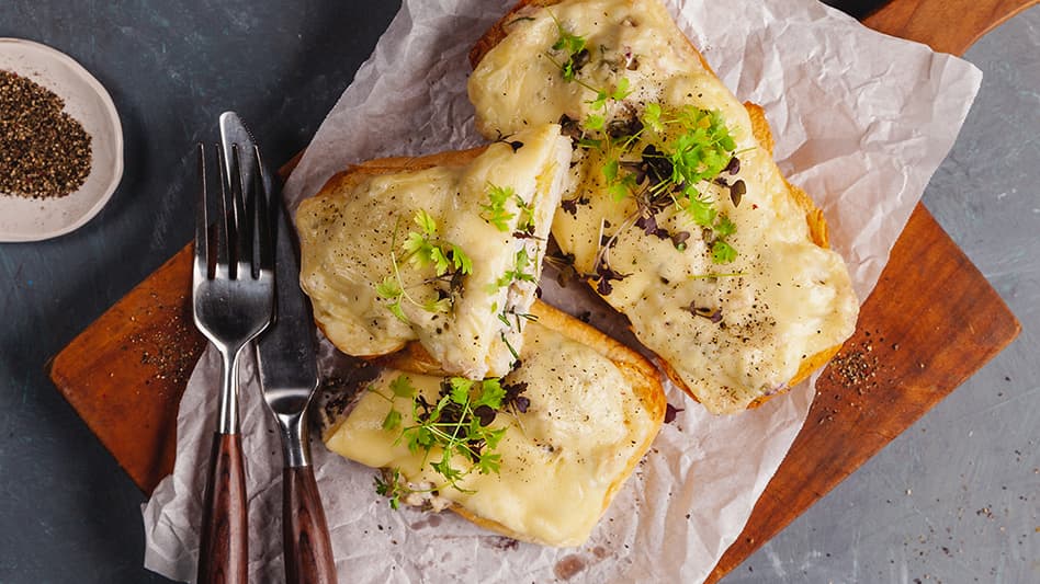 Garlic Bread Tuna Melt