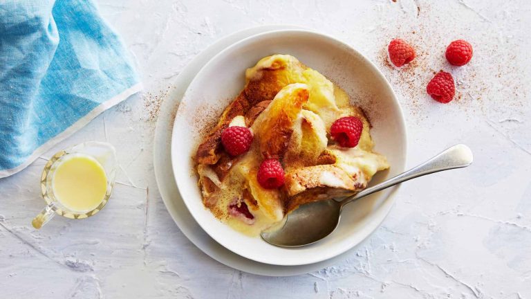 Image of the cooked bread and butter pudding