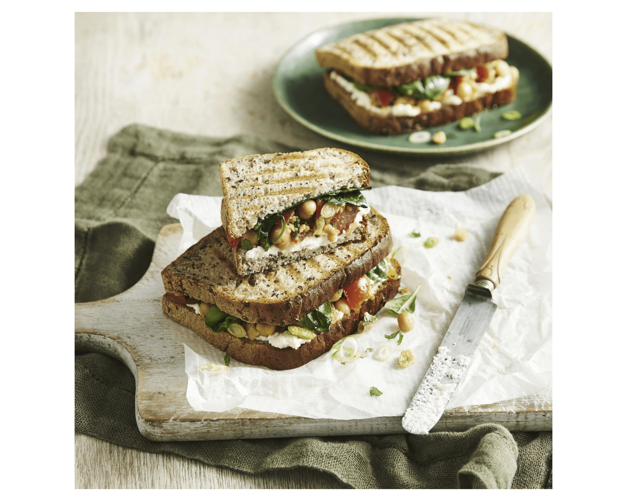 Helgas Loaf Sourdough Grains and Seeds 750 g