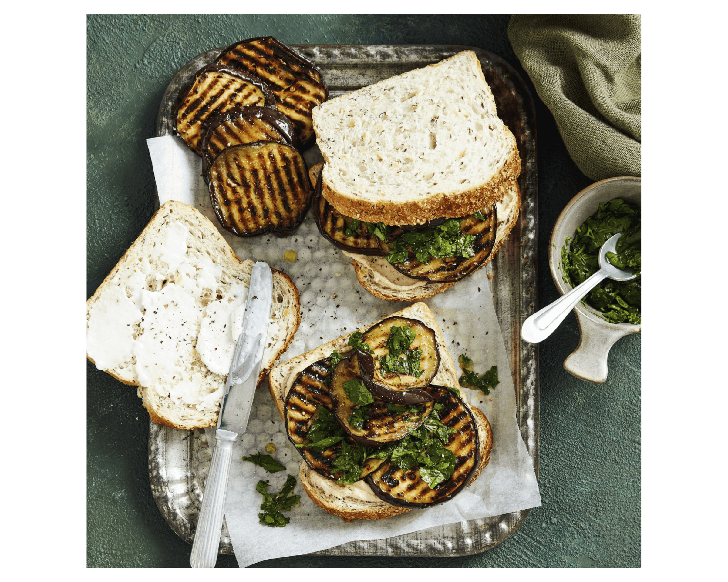 Helgas Loaf Soy and Linseed 850 g