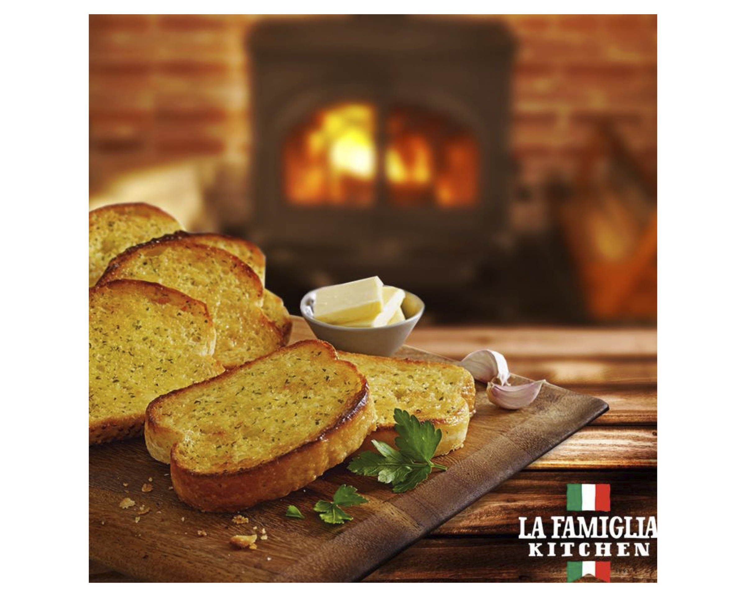La Famiglia Kitchen Traditional Garlic Slices 9 Pack 270g